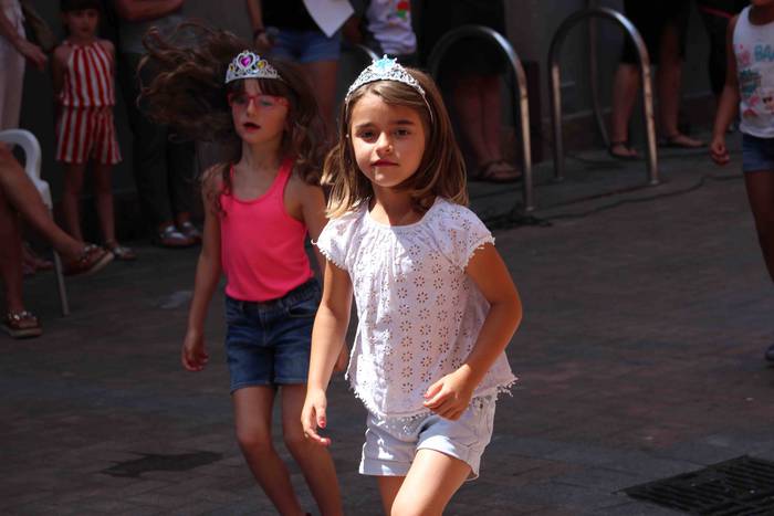 Tripa beteta, dantzan pasa d 40 1563205334268