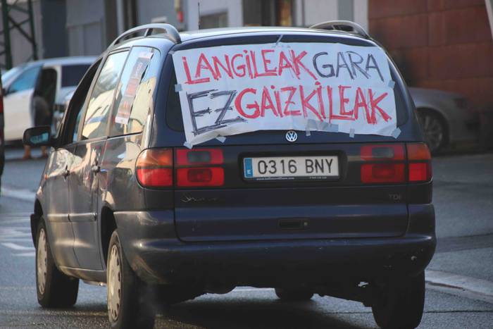 Auto-karabana egin dute osta 26 1610796600001