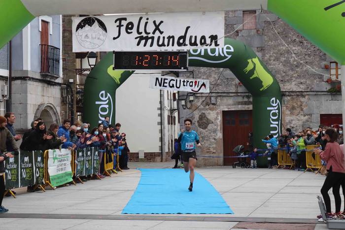 Hodei Samaniego eta Leire Ba 22 1644162087629