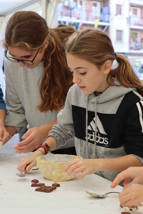 Eskuak zikinduz aritu dira s 16 1665306832243