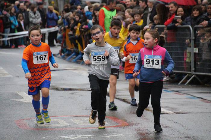 700 haur inguru XXXI. Ero Et 128 1516542635756