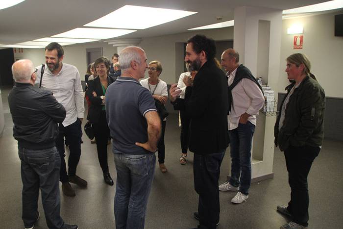 Handia filma aurrestreinaldi 22 1508322518419