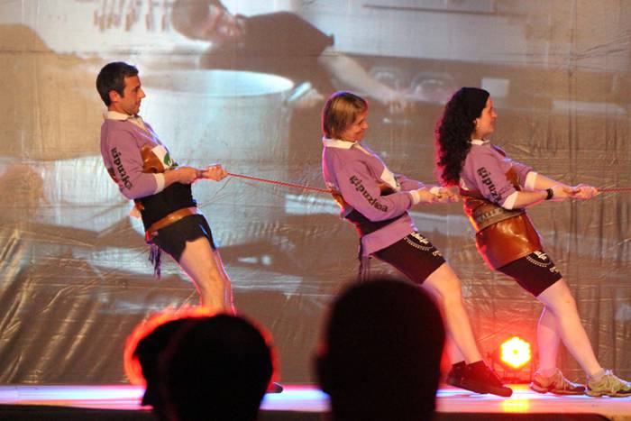 hartu trena jaialdia villabona 2016 37 1462010445407