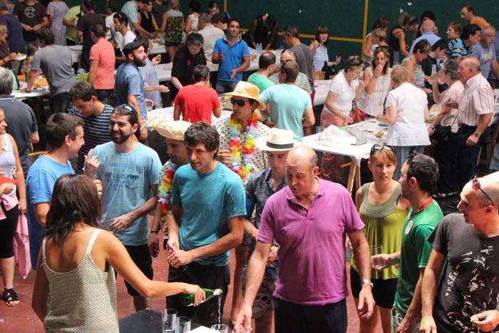 Txakolin fresko mozorrotua 36 1472141568469