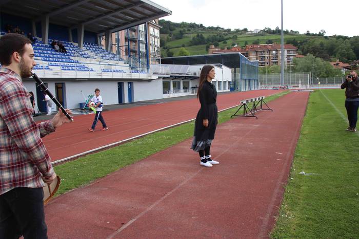 Luis Mendigainek merezitako  9 1557049702569