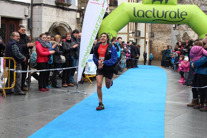 Jokin Lizeaga eta Veronica D 62 1517771583208