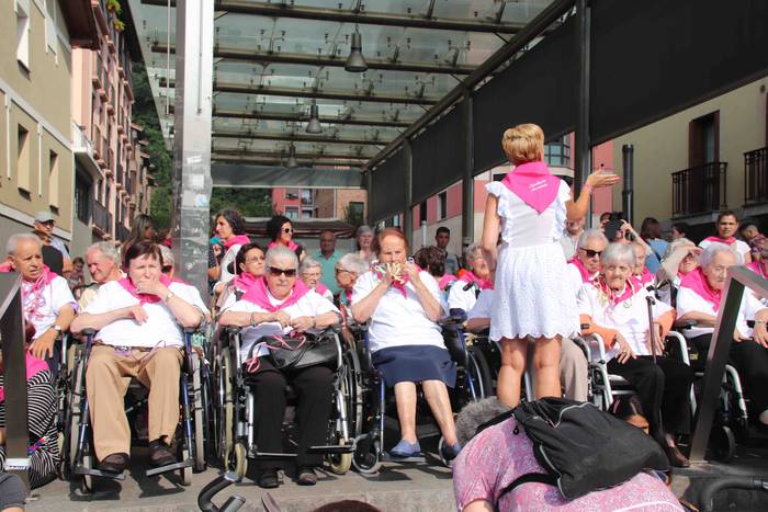 Hasi da zortzi eguneko festa 38 1532456579955