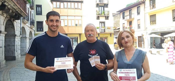 Baditu saridunak Intxurre taldearen zozketak