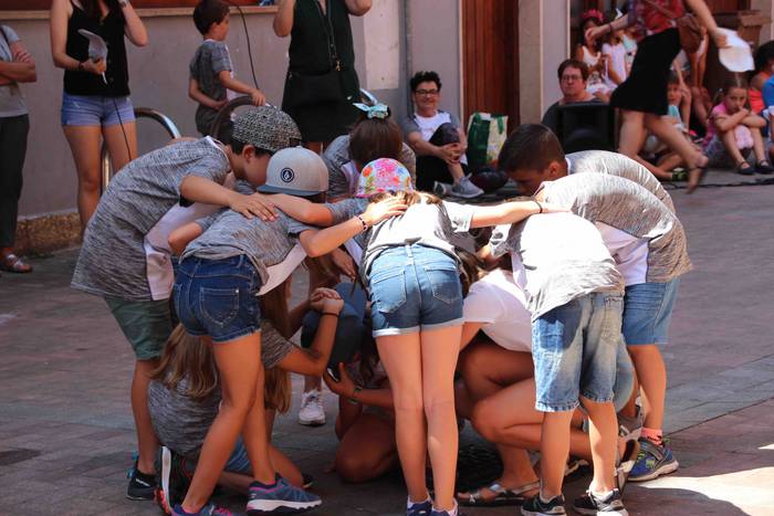 Tripa beteta, dantzan pasa d 53 1563205342084