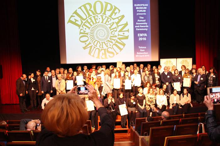 EMYAko nominatuen argazkia 43 1460202494946