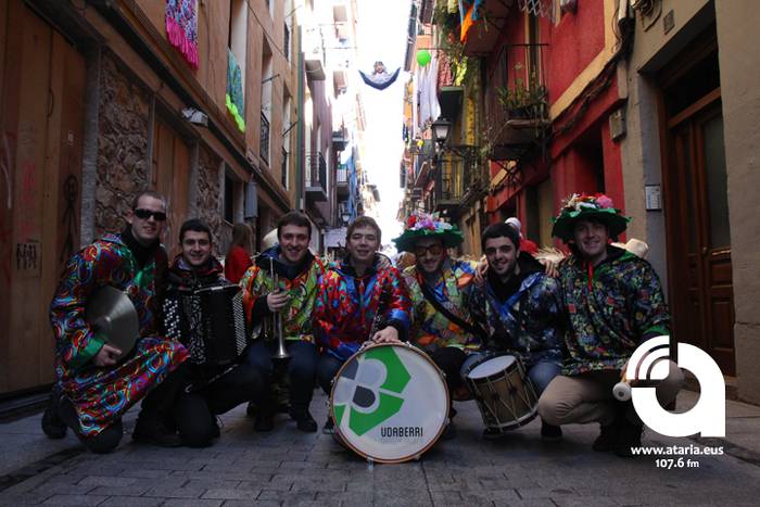 Kriskitinak inauteriari 15 1488038448803