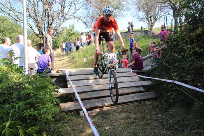 Ibarra Mendi Duatloia 2016 74 1473534079651