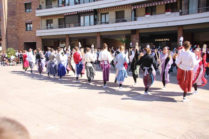 Villabona-dantzari-eguna-Oin 7 1553345905022