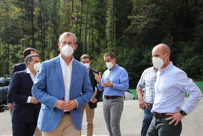 Maskarak egiten hasi dira Al 3 1600881311926