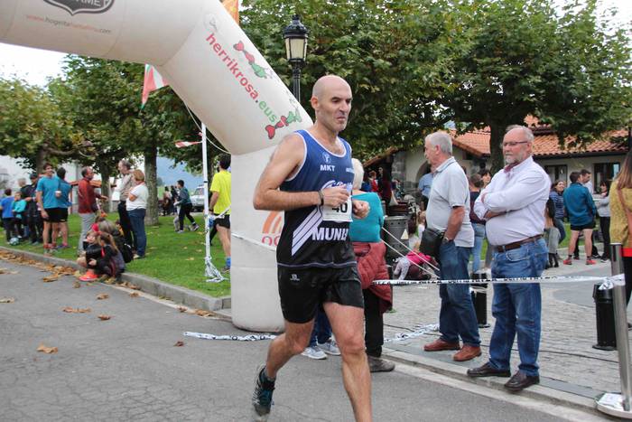 Iñaki Olano eta   irabazle E 135 1571509864112