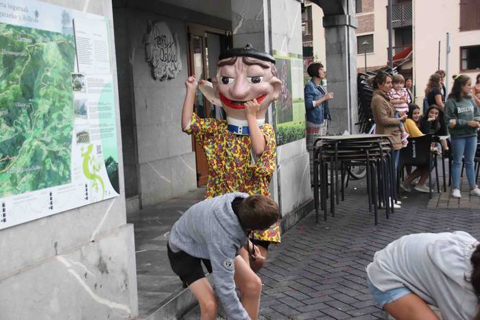 Suziria lehertuta, lau festa 16 1564684254719