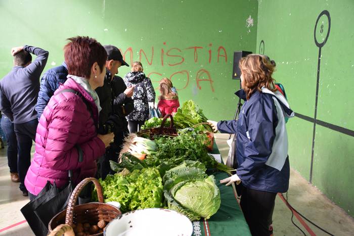 Azoka omenaldi eta guzti 17 1478445923861