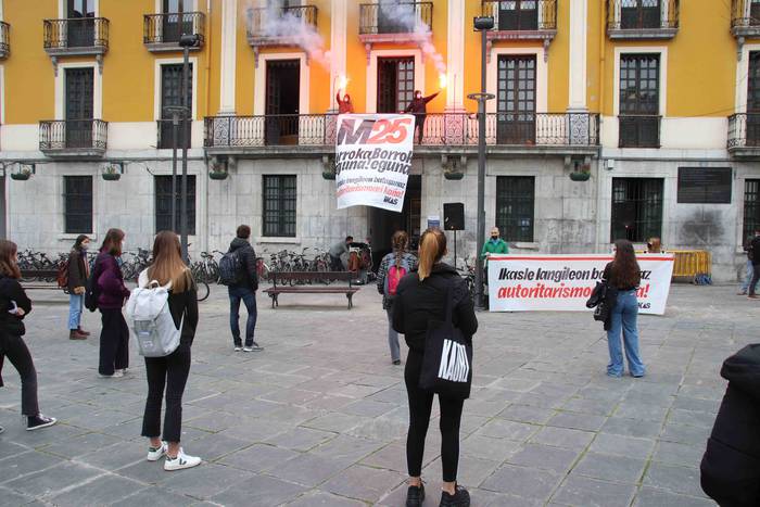 Ikas mugimenduaren elkarreta 8 1616674812435