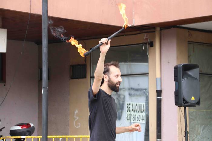 Malabareak eta akrobaziak na 49 1562507135987