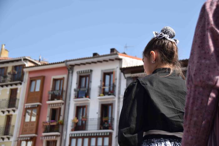 Oinkari dantza taldearen dan 7 1648304056560