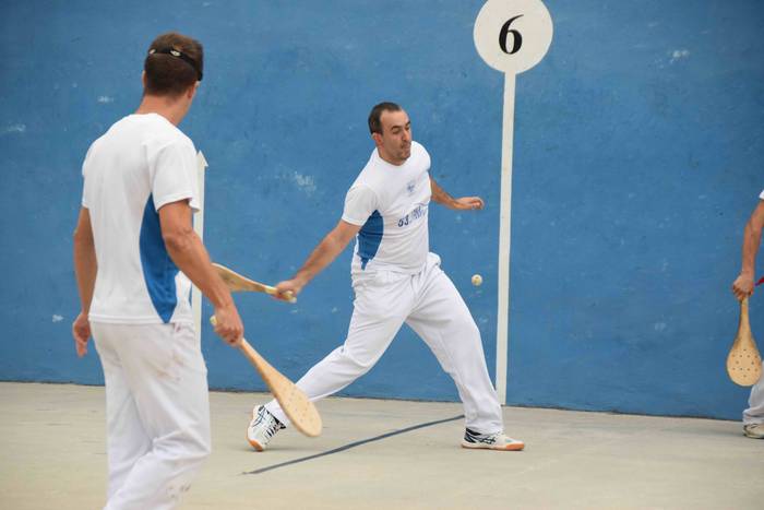 Iraileko ostiraletan palan aritzeko ate irekiak antolatu dituzte