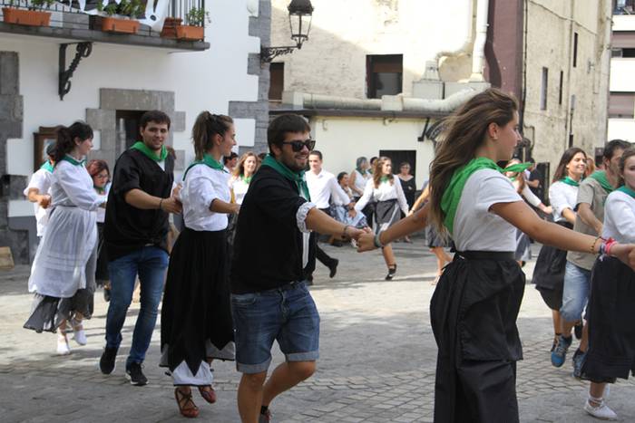 Gaztetxo, gazte eta bikoteen eguna 58 1474724366212