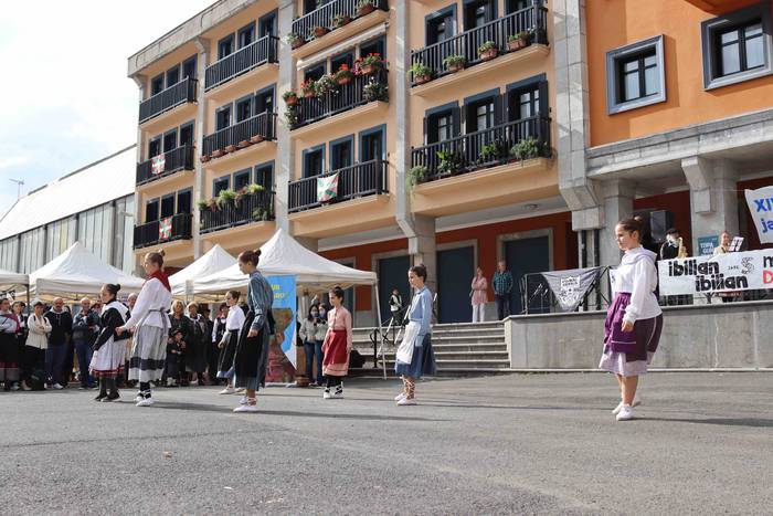 Azoka, musika eta dantza 22 1633869771283