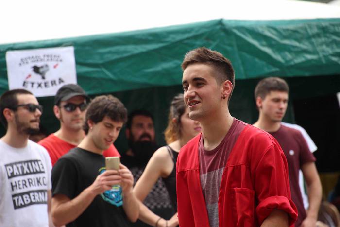 Kuadrilla eguna, termometroa 76 1530370166804