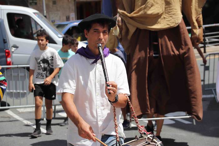 Anoetako jaiak 2022 erraldoi 4 1655558606850