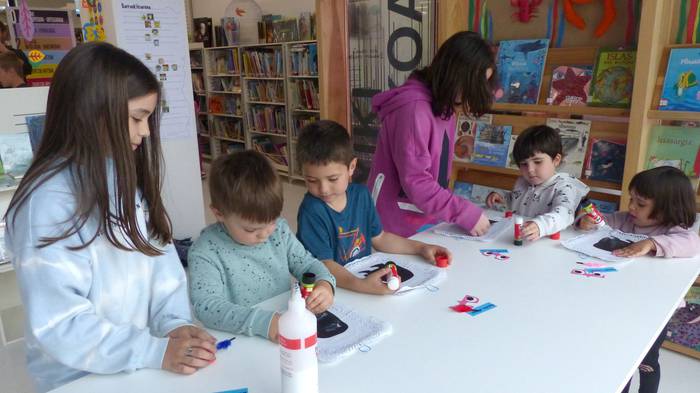 Ipuin solidarioak kontatu di 2 1653644350979