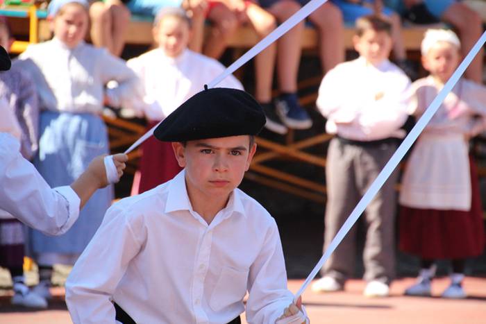 Dantza, bidania 51 1472040125262