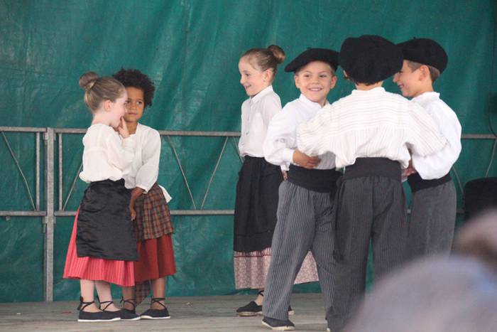 Dantzak bete du plaza 10 1473599758345