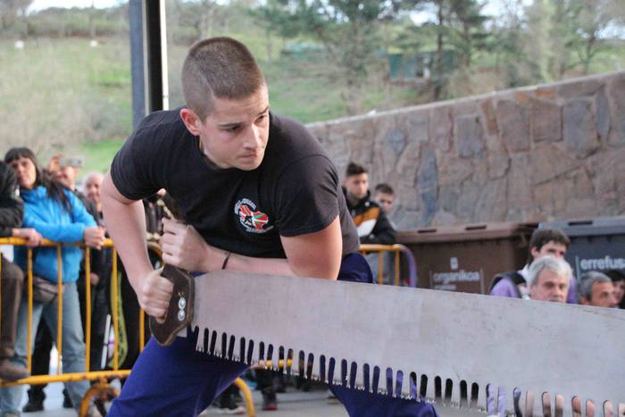 "Azti, prest, irribarra!" 18 1647719509530