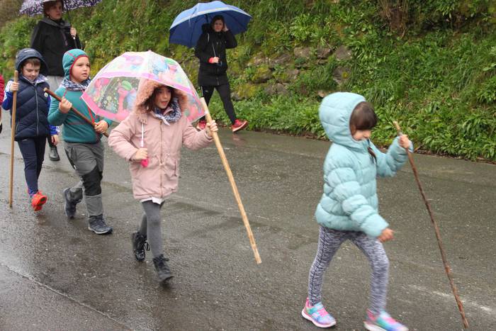 Agate Deunaren bezpera Alegi 15 1580816220893