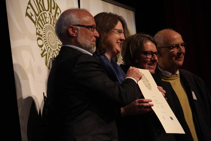 EMYAko nominatuen argazkia 36 1460202491844