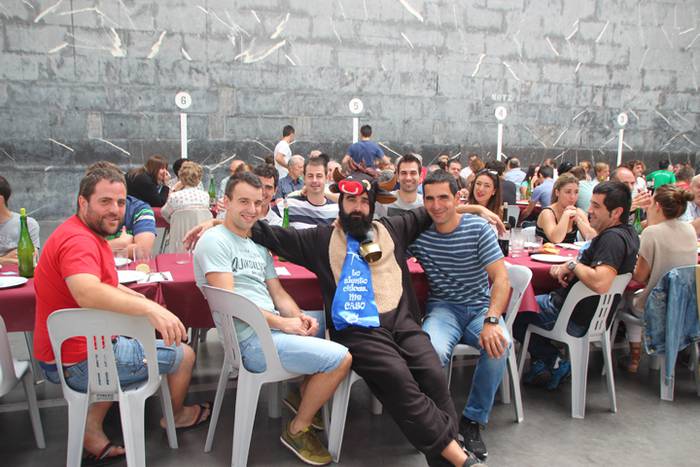 Txekor usainak bilduta 5 1502031020524