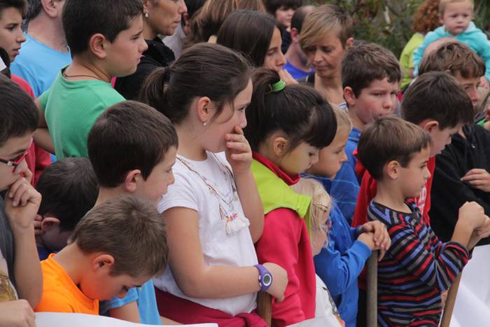 Eskola txikiak eta ner group 45 1447508278185