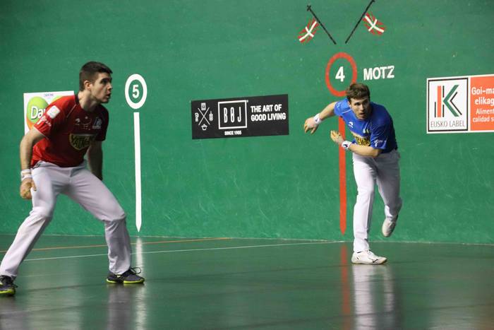 Jaka eta Artola, lehen postu 14 1576521582667