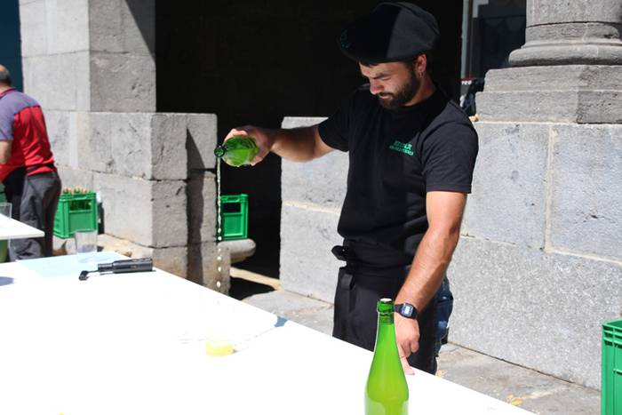 Herritarrentzat sagardoa eta 7 1502639143925