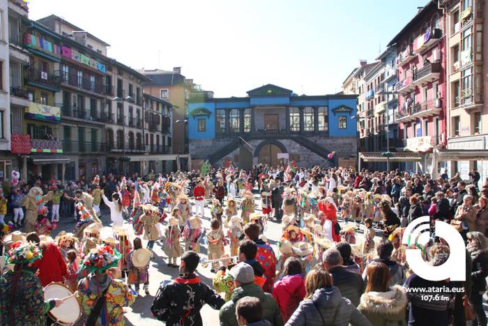 Kriskitinak inauteriari 2 1488038380787