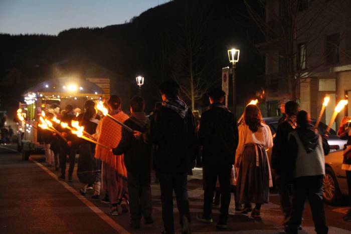 ERREGE MAGOEN DESFILEA IRURAN 2017 8 1483642417592