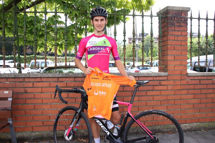 «Uste dut garrantzitsua izango dela denboraldia indartsu hastea»