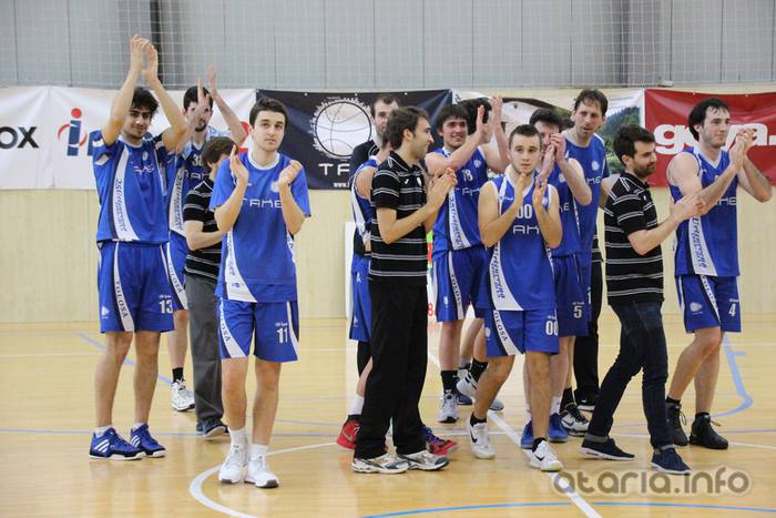 TAKE vs venta de baños 37 1458582048781