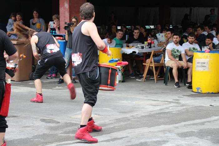 Denetarik festen lehen arratsaldean 30 1469381554159