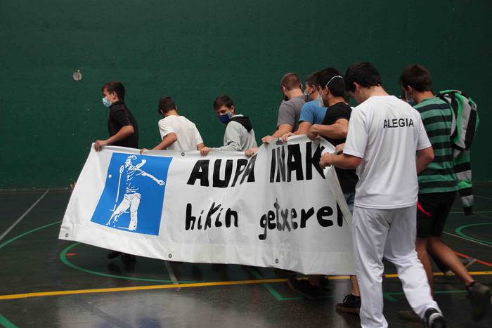 Alegiarrek ezin izan dute Oi 61 1623500204601