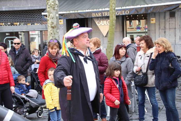 Ozen entzun dira txistularie 73 1551449127202