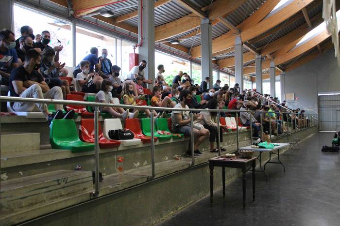 Lau eta erdiko Intxaur Txape 4 1626710617617