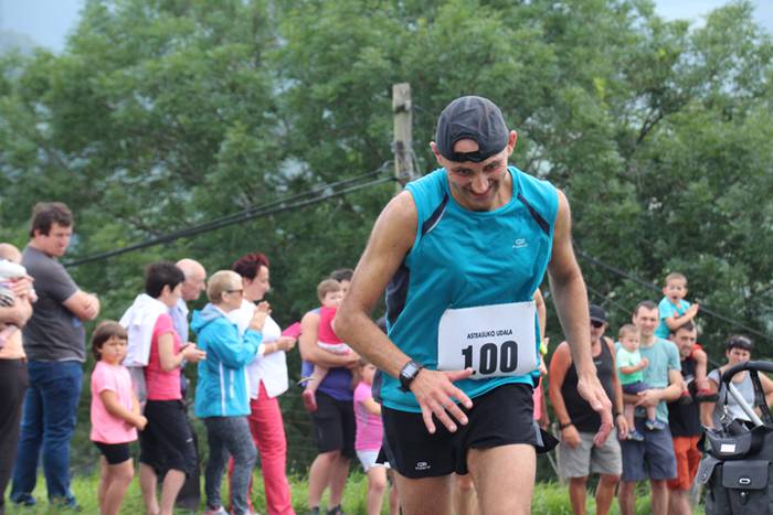 Santamañara igoera, festen a 41 1499606958572