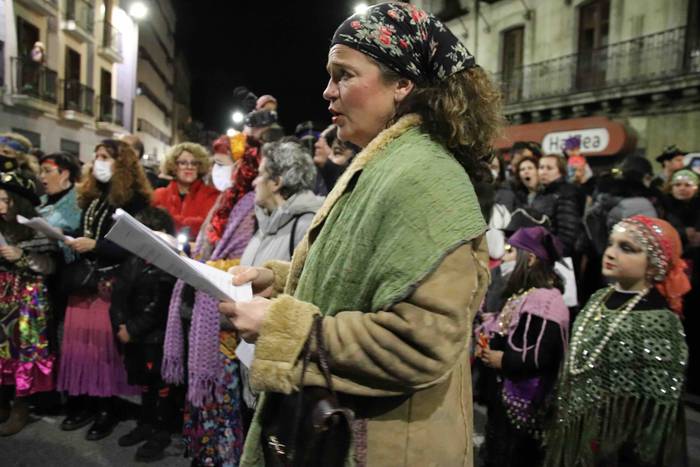 Urtebeteko etenaren ondoren, 35 1645301411150