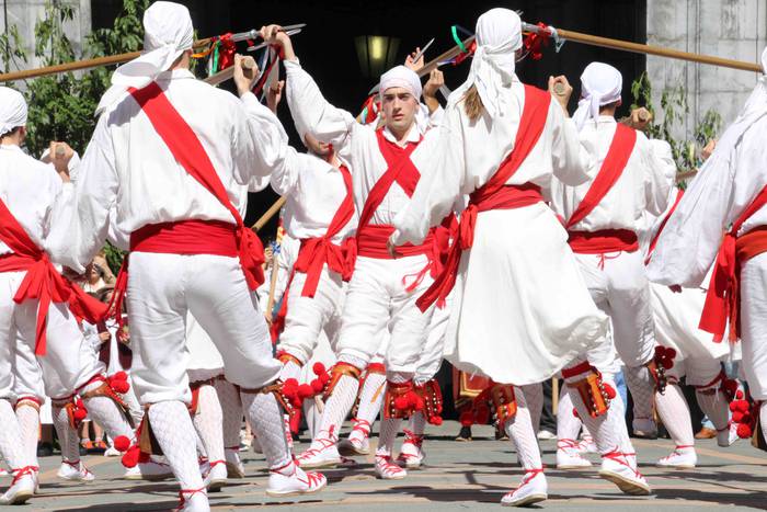 Festa hizki larriz 56 1529873318982